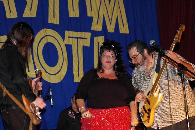 min 2005 11 25 riot 309